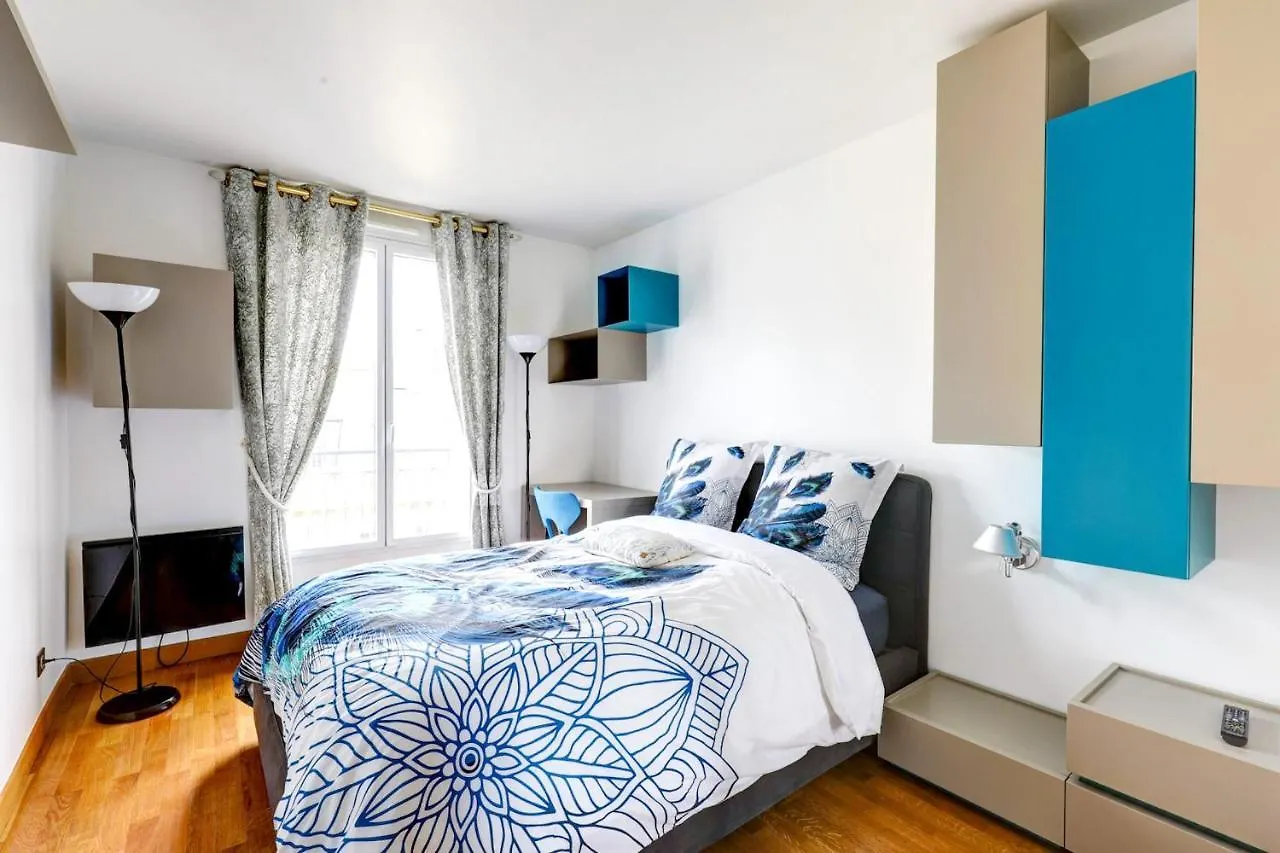 Porte Dauphine Apartment With Terrace Paris 16Th - No Parties 0*,